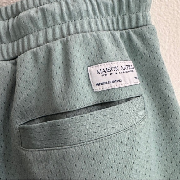 Maison Article Mesh Shorts Size Medium - Picture 5 of 9